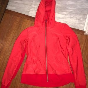 Lululemon size10 rain jacket